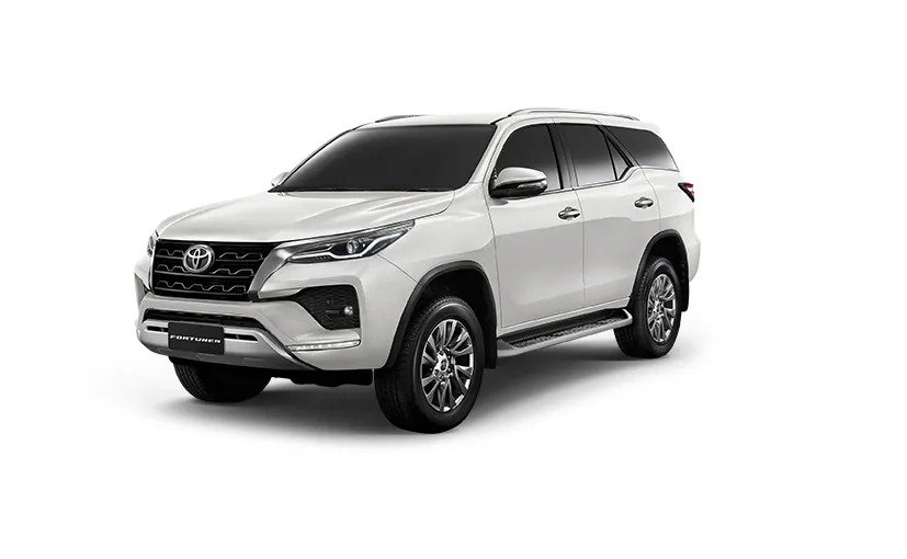Premium and luxury car hire in Bhuj
